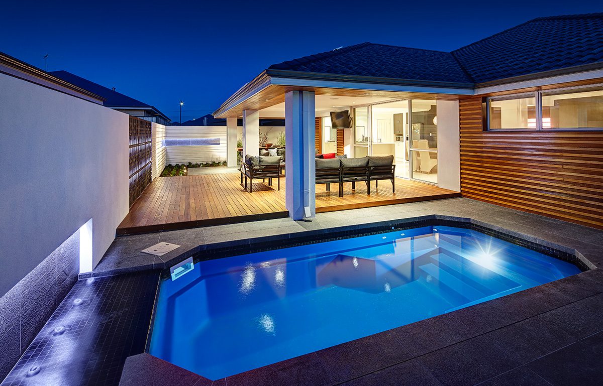 Swim Spa 5.2m x 2.6m Ocean Shimmer