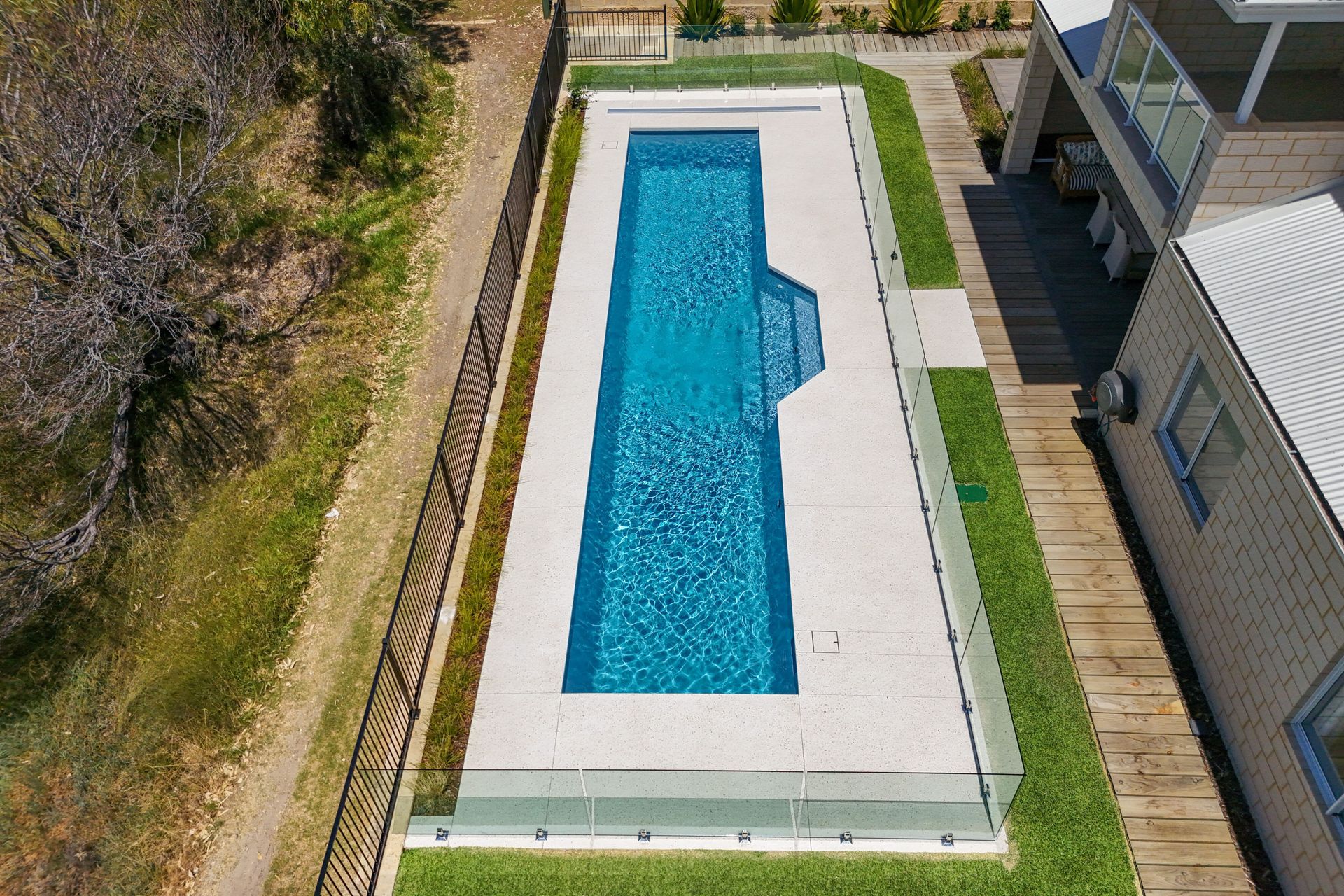 BRP_Lap-Pool_12m_col-hgs_04.jpg
