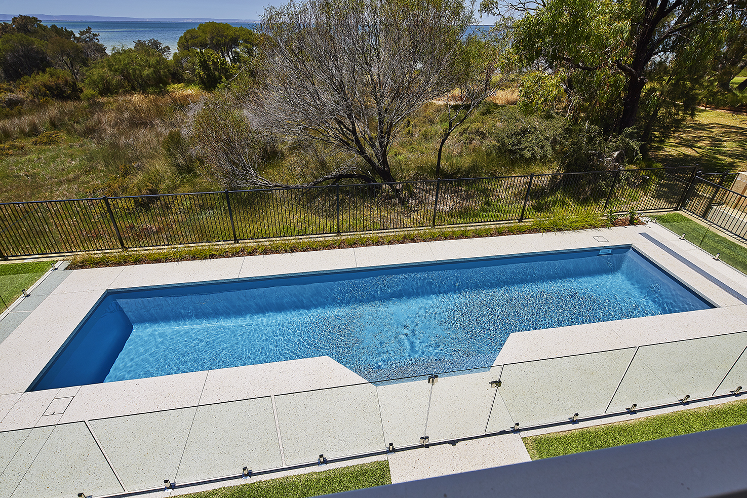 BRP_Lap-Pool_12m_col-hgs_05.jpg
