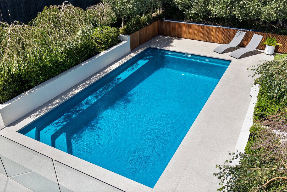 brampton-8.2m-x-4-4m-royal-jade-shimmer-mar2026-6