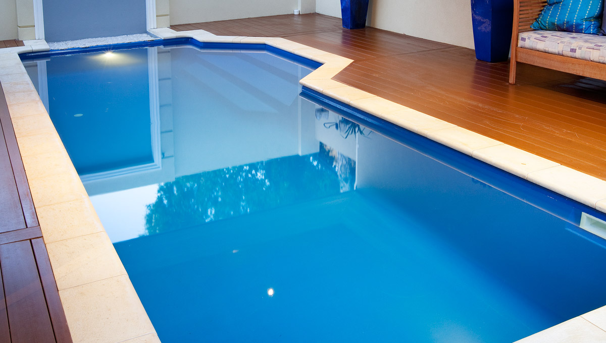 lap-pool-8.3m-3.5m-royal-ocean-shimmer-dario-galleryimage