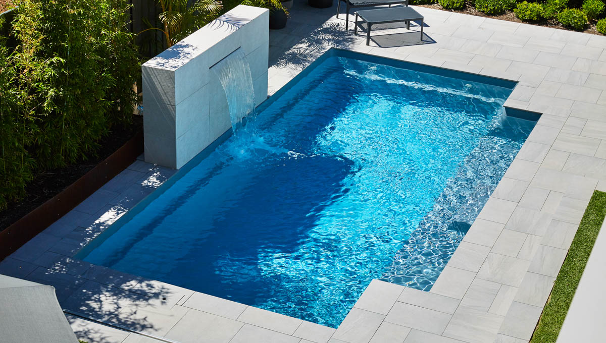 Venice 7.6m x 4.4m Hampton Grey Shimmer Claremont