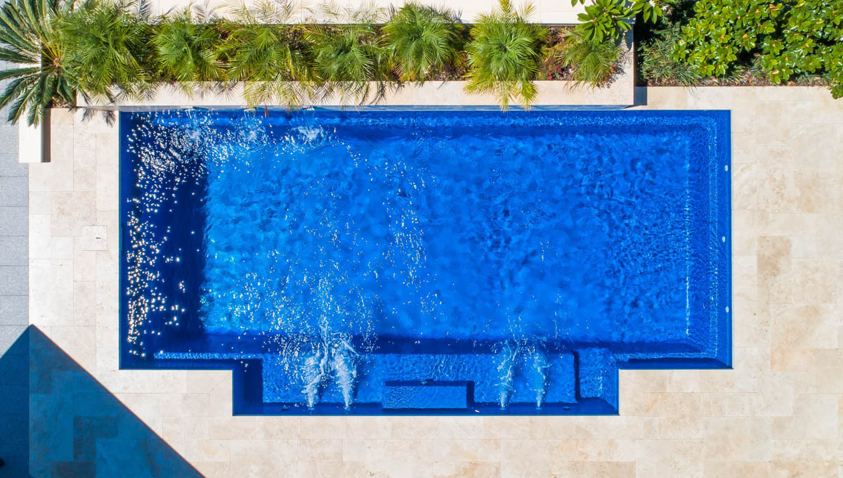 Venice 8.5m x 4.4m Royal Ocean Shimmer