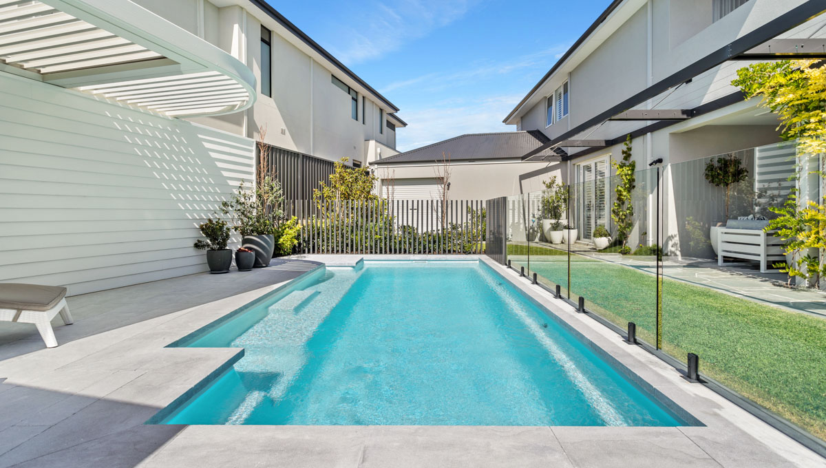 venice-slimline-7.2m-3.45m-royal-alpine-white-shimmer-iluka-galleryimage-23